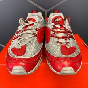 Supreme x Nike Air Max 98 844694 600 Men's Size 10 Red Supreme x Nike Air Max 98 844694 600 Men's Size 10 Red
